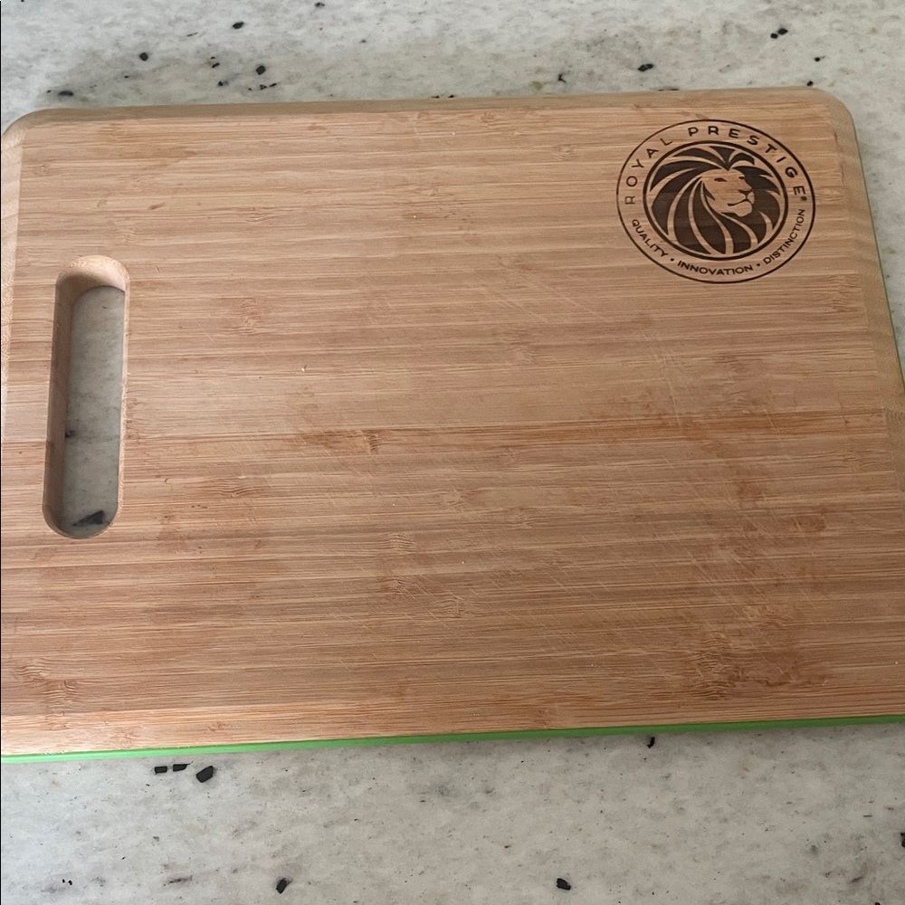 Royal Prestige Bamboo Cutting Board